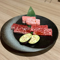 近江うし 焼肉 にくTATSU 青山本店 - 