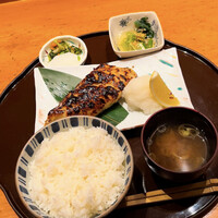 伊豆の旬 やんも 南青山店 - 