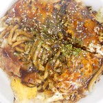okonomiyakiteppanchuuboukokuichiya - 肉玉うどん