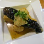 ひっぱり凧 - 島豆腐となすの揚げ出しです。