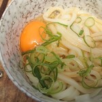 三嶋製麺所 - 温かい（小）・卵