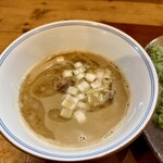 Ramen FeeL - 白湯＋煮干しのつけ汁♪