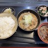 ゆで太郎 - もつ煮定食並全景です