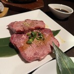 老舗精肉店直送 千種焼肉 飛騨牛の奴隷 - 