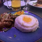 FIREFLY ROOFDECK - アドボ（フィリピン料理）