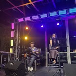 FIREFLY ROOFDECK - 店内ではライブ演奏