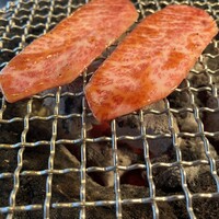 炭火焼肉ホルモン うしごろ 中目黒店 - 上ミスジ