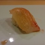 鮨 志の助 - 鯛の昆布絞め