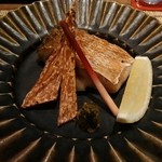 日本料理 とくを - 2014-8 焼物 ぐじの焼き物、珍味 くちこの炙り 初めて食べた