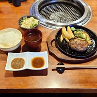 やきにくのバクロ 博多店 - 