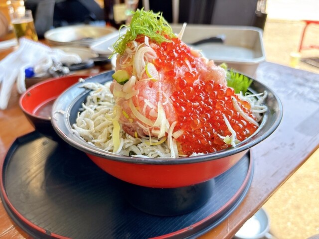 沼津港 漁師めし食堂 （ヌマヅコウリョウシメシショクドウ） - 沼津