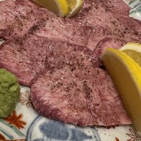 神戸焼肉 金虎 - 