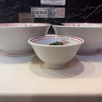 蒙古タンメン中本 - 冷やし味噌卵麵＋ほうれん草