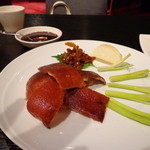 寒舎食譜 - 料理写真:仔豚の皮のロースト