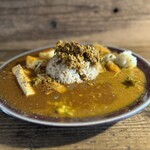 SOMA - カレー(チキンキーマ、花椒、野菜)[1,200円] + ゆで[100円]3