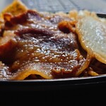 イーション - イベリコ豚のっけ焼きそば：2025/04/28