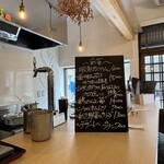 Pizza Sha la la - 前菜はひとつに決めかねて盛り合わせをお願いしました