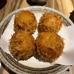しんぽ - カニクリームコロッケ