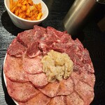 四谷三丁目 大衆焼肉 暴飲暴食 - 