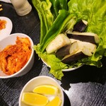 四谷三丁目 大衆焼肉 暴飲暴食 - 