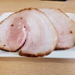 家系ラーメン 近藤家 川崎店 - 特製チャーシュー(350円)