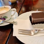 グーテ・ド・ママン - 