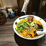 カラシビ味噌らー麺 鬼金棒 神田本店 - カラシビ味噌らー麺