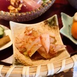 食堂わた - 柔らかなキャベツを和えた梅酢も優しく上品な仕上げ。