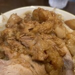 ラーメンイエロー - アブラマシマシはこの量