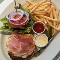 37 Steakhouse & Bar - 