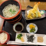 ゆうゆう会館 - 