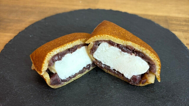 どら焼き専門店まるごと - 東照宮（どら焼き）の写真