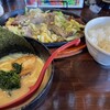 くすのき食堂 - 鉄板焼の橋に味溜まり棒を敷いて傾けて食べます