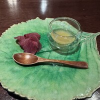 アペルシュ - 蝦夷鹿のハムとドレッシング