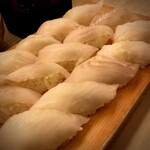 名前のない寿司屋 - 