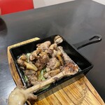 やんばる地鶏や 鶏鳥 - 骨付き鶏　親鳥