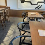 CAFE＆BAR 楽水楽山 - テーブル席