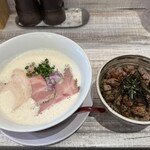 ラーメン家 あかぎ - 