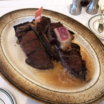 ウルフギャング・ステーキハウス - 3．プライム熟成Tボーンステーキ（THE WOLFGANG EXPERIENCE WEEKEND LUNCH COURSE）