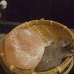 すし処　巌 - ヒマラヤ岩塩