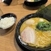 横浜家系ラーメン 春樹 中村橋店