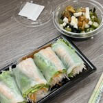 サミットストア - 海老と蒸し鶏の生春巻き(スイートチリ)(124kcal)