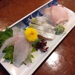 酒房 八重 - アコウ、シマアジ、サワラ