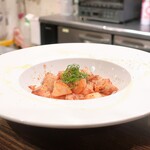 トリワイン ＰＩＫＯＳＨＨＨＵ - 山芋とやげんなんこつ梅肉和え