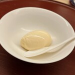 日本料理 久丹 - 和三盆のアイスクリームです