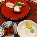 日本料理 久丹 - 蛸は塩。ガス海老は酢橘を絞って本山葵と煮切りでいただきました