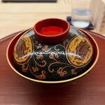 日本料理 久丹 - 大きめのお椀です