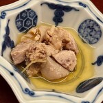 日本料理 久丹 - 真鯛の胃袋や肝の煮付け。お酒のアテです