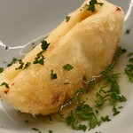 日本料理 久丹 - 白子筍の薄衣揚げのドアップ。これだけでお酒が一合、いけちゃいそう、アハッ\(//∇//)\