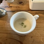 炭焼ハンバーグの店あらかると - 冷静ポタージュ(ジャガイモだっけ？？)